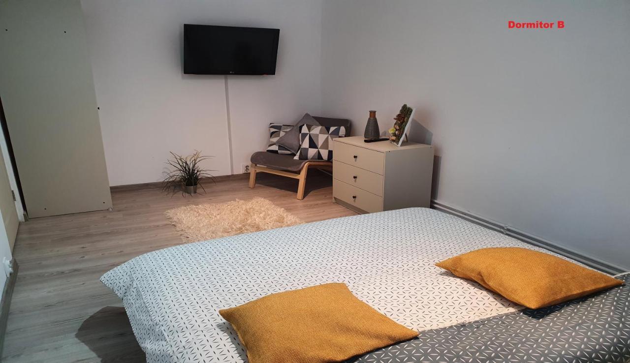 Mia Central Apart, 3 Rooms, 2 Baths, Afi Mall Brasov Ngoại thất bức ảnh